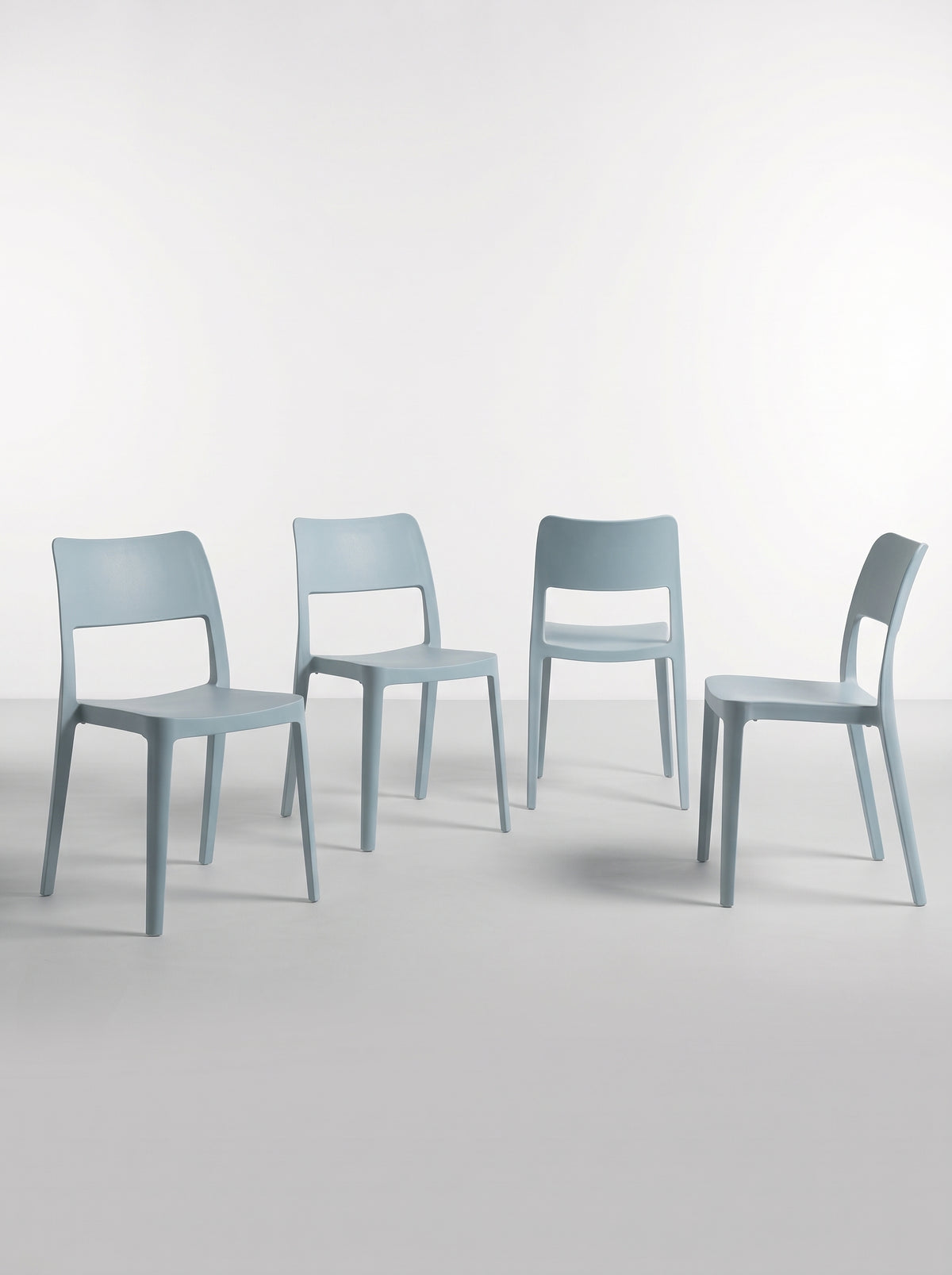 Set de 4 Sillas La Vie | Exterior e Interior UV Monobloque