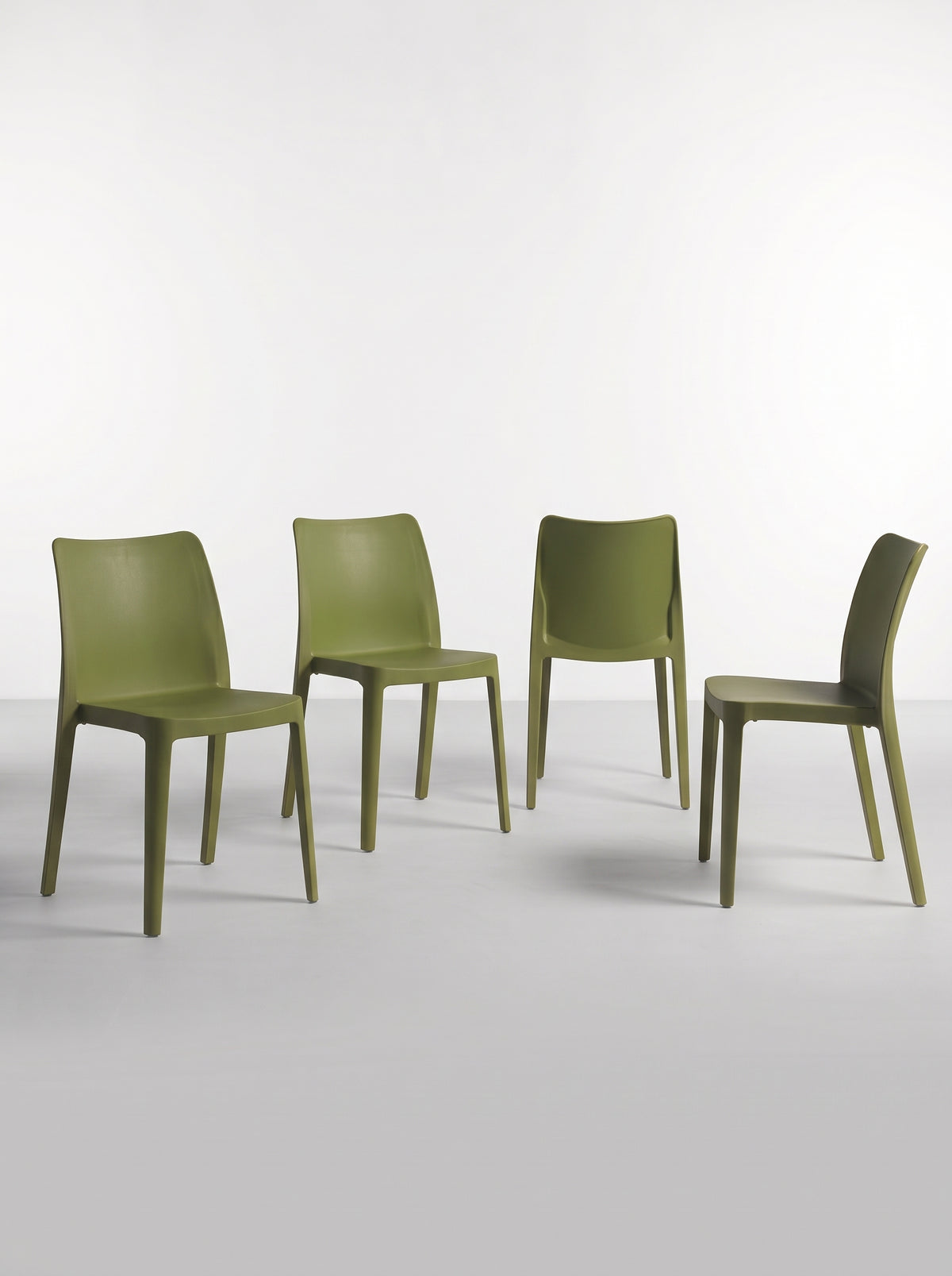 Set de 4 Sillas Solei | Restaurante y Terraza UV Monobloque