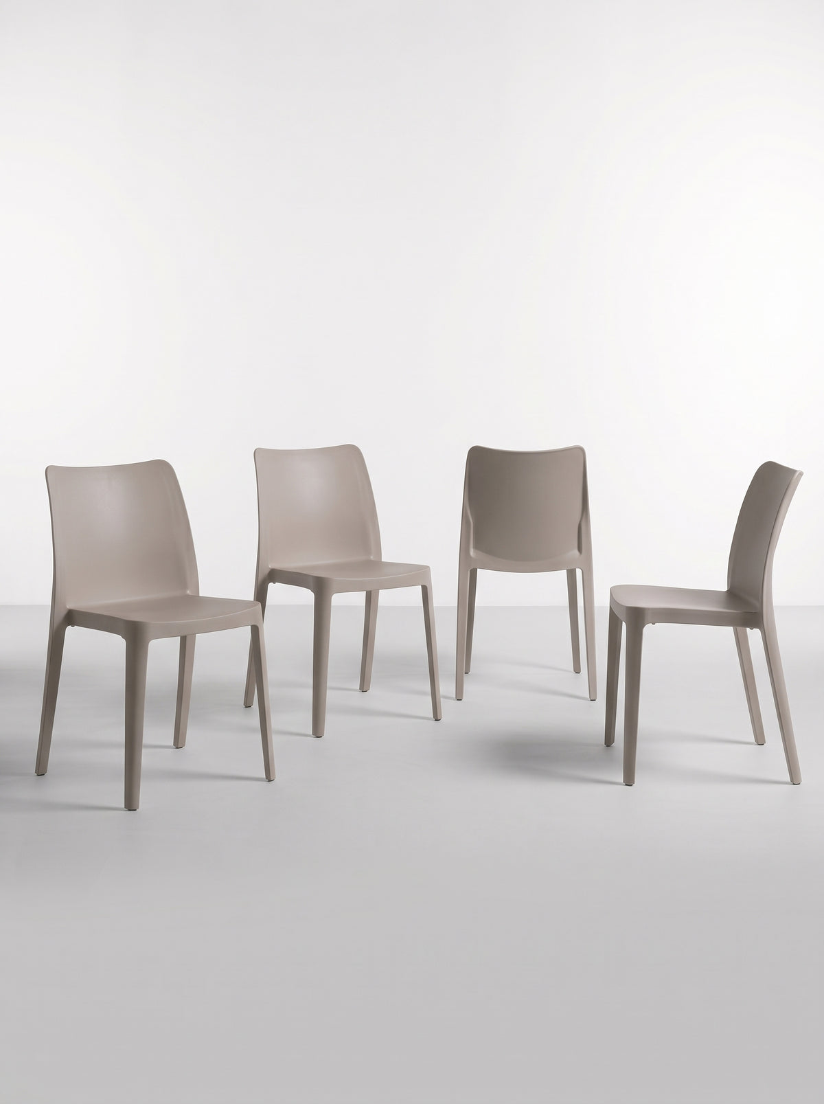 Set de 4 Sillas Solei | Restaurante y Terraza UV Monobloque